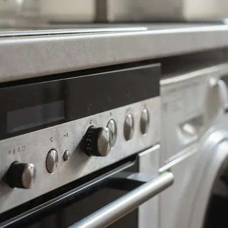 Cozy And Fully Equiped At Ku'damm Berlin