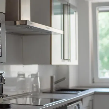 Cozy And Fully Equiped At Ku'damm *