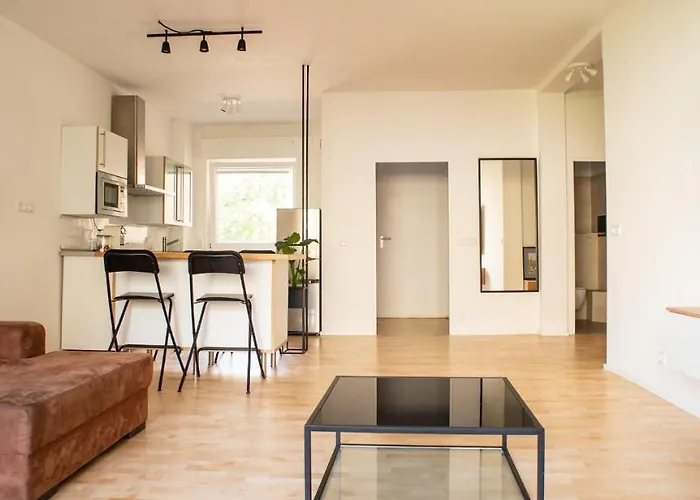 Cozy And Fully Equiped At Ku'damm アパート *