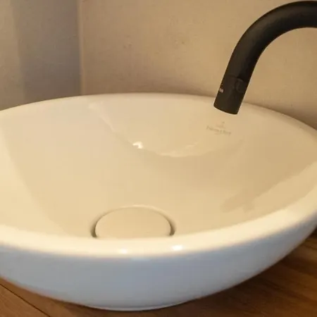 Cozy And Fully Equiped At Ku'damm *