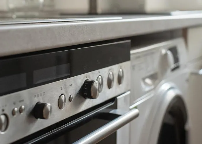 Cozy And Fully Equiped At Ku'damm Βερολίνο