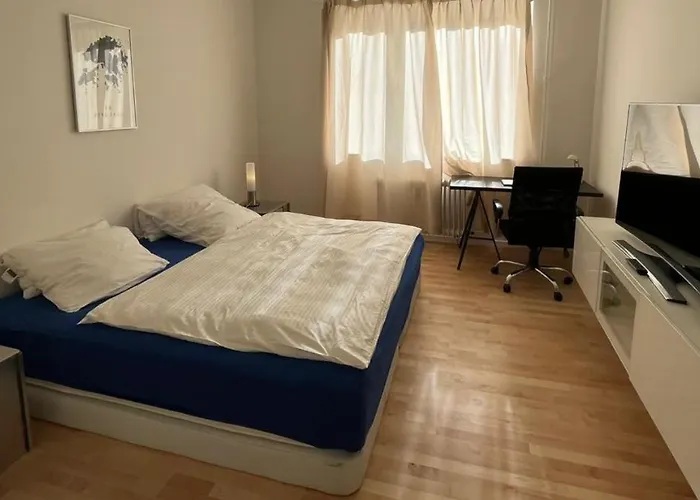 Διαμέρισμα Cozy And Fully Equiped At Ku'damm *